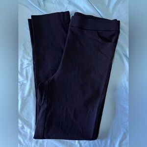 Alfred Dunner stretchy pull-on ankle pants size 8 Navy blue